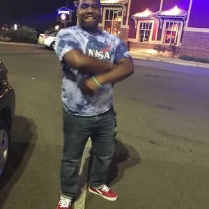 Meet your Posher, Akili